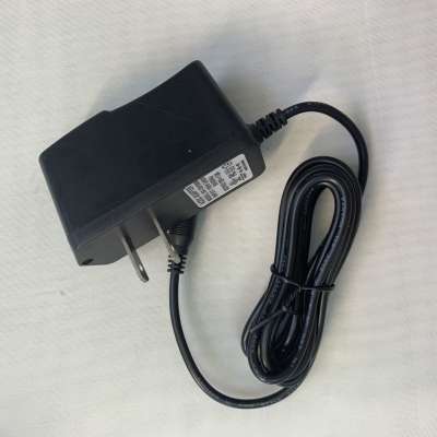 plug  power supply Input: AC100-240V,  Output: 12VDC, 12W 1A